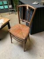 oud brocante stoeltje