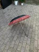 Oude brocante paraplu