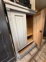 Antieke brocante kast