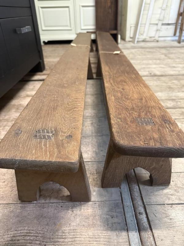 Landelijke oud houten bankjes