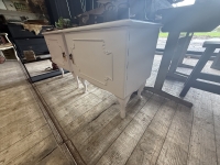 Brocante nachtkastje