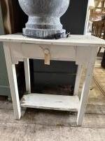 Vintage bijzettafel met lade